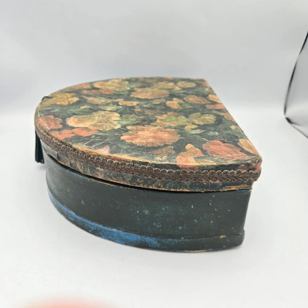 Antique Half Moon Floral‎ Decoupage Large Storage Box Green 12X8X4 Old World